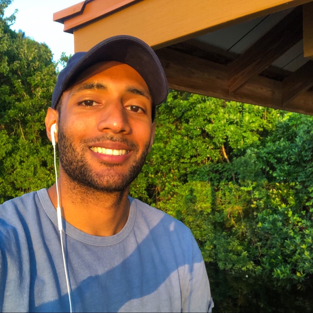 Meet your Posher, Davian
